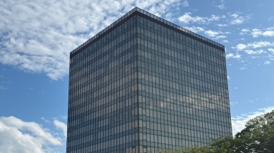 Kitakyushu City Hall　10 min walk